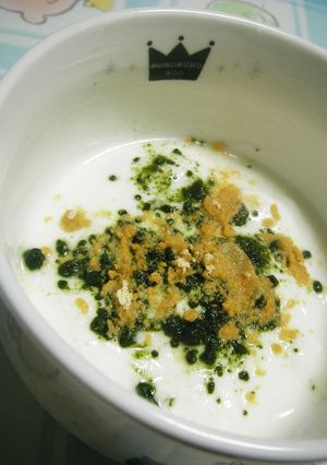 栄養たっぷり♡♥青汁きなこｄｅヨーグルト-レシピのメイン写真