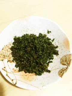 やだら (シソの実の漬け物)-レシピのメイン写真