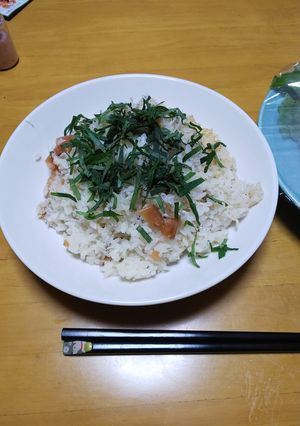 炊き込みご飯風、うめシソしらすごはん-レシピのメイン写真