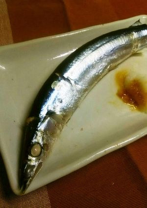 簡単!秋刀魚DE美味しい湯煮♪(尾頭付)-レシピのメイン写真