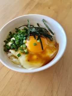 焼肉のタレとチーズで♡こってり卵かけご飯-レシピのメイン写真
