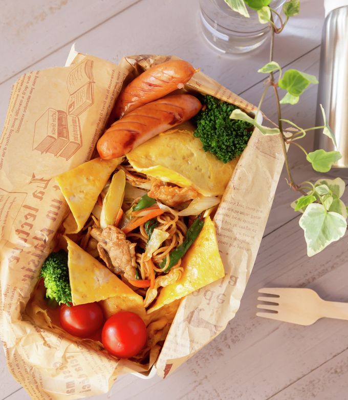 高タンパクめんでお弁当にも便利なオムそば by ケンミン食品【公式