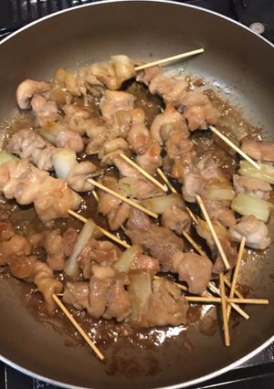 フライパンで焼き鳥!(もも、ねぎま、皮)-レシピのメイン写真