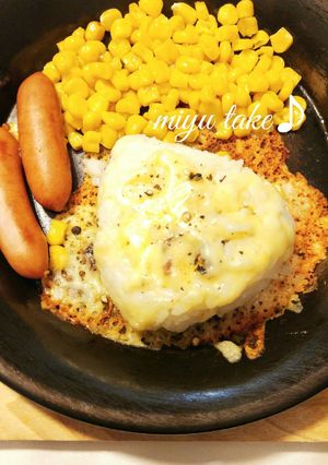 朝食に♡トロッとチーズのおにぎりプレート-レシピのメイン写真