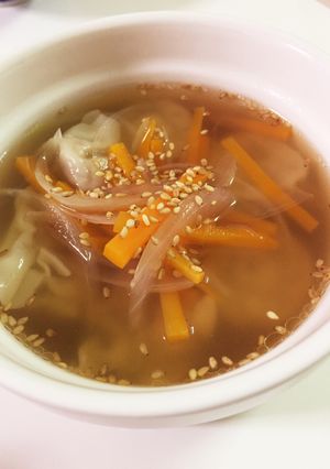 しゅうまいリメイク！ワンタン風中華スープ-レシピのメイン写真