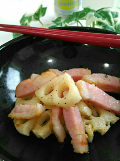 話題のスパイスで☆れんこん&ベーコン炒め-レシピのメイン写真