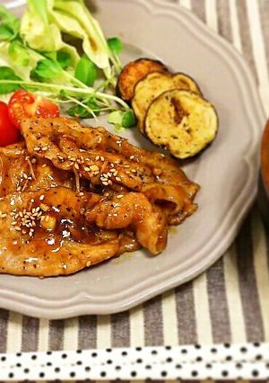 ご飯が進む♪ 簡単！蜂蜜で豚の生姜焼き-レシピのメイン写真