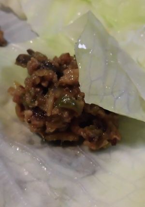 キャベツで包んで食べる肉味噌炒め-レシピのメイン写真