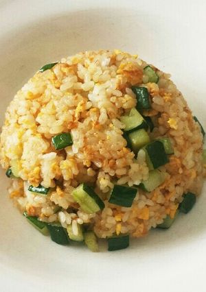 カリカリ食感が美味しい胡瓜のチャーハン-レシピのメイン写真
