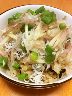 茗荷とシラスの玄米ご飯-レシピのメイン写真