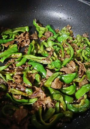 ご飯が旨い‼牛肉とピーマンの炒め物-レシピのメイン写真