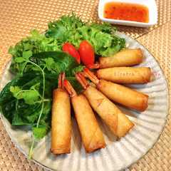 รูปของ 簡単！本格タイ料理☆エビ春巻き
