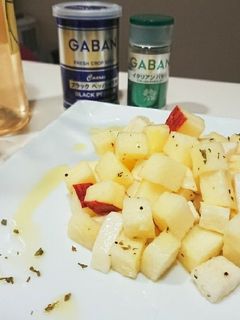 長芋とりんごのマリネサラダ-レシピのメイン写真