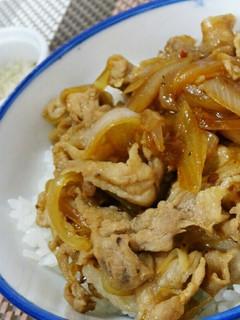 男性ウケ抜群!簡単豚丼♪-レシピのメイン写真