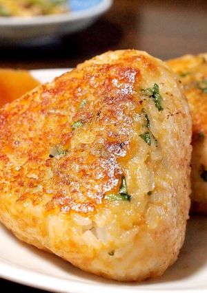 ＊簡単＊大葉香るツナの味噌焼きおにぎり-レシピのメイン写真