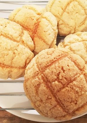 手ごねでMyメロンパン-レシピのメイン写真