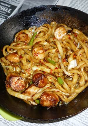 鉄パンで青トン入り甘辛焼きうどん-レシピのメイン写真