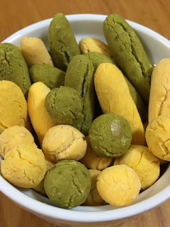 赤ちゃん向け☆野菜パウダー入卵ボーロ-レシピのメイン写真