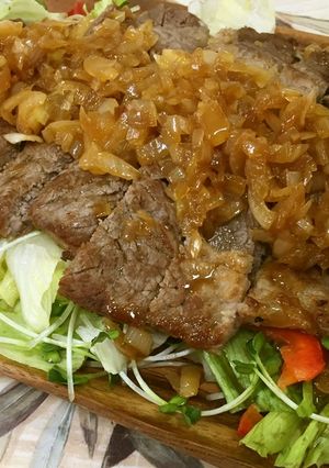 がっつり頂く！ステーキサラダ-レシピのメイン写真