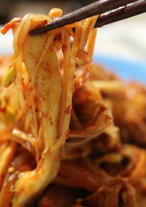 豆モヤシと豚肉のピリ辛炒め 韓国家庭料理-レシピのメイン写真