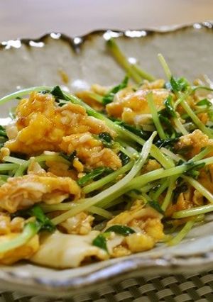 豆苗とたまごのオイスターソース炒め-レシピのメイン写真