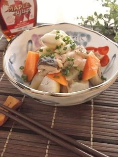 メープルシロップで!鶏と根菜のさっぱり煮-レシピのメイン写真