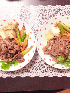 アスパラと赤パプリカの焼き肉風すきやき♡-レシピのメイン写真