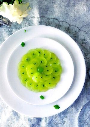 マスカットのお花とフローズンヨーグルト-レシピのメイン写真