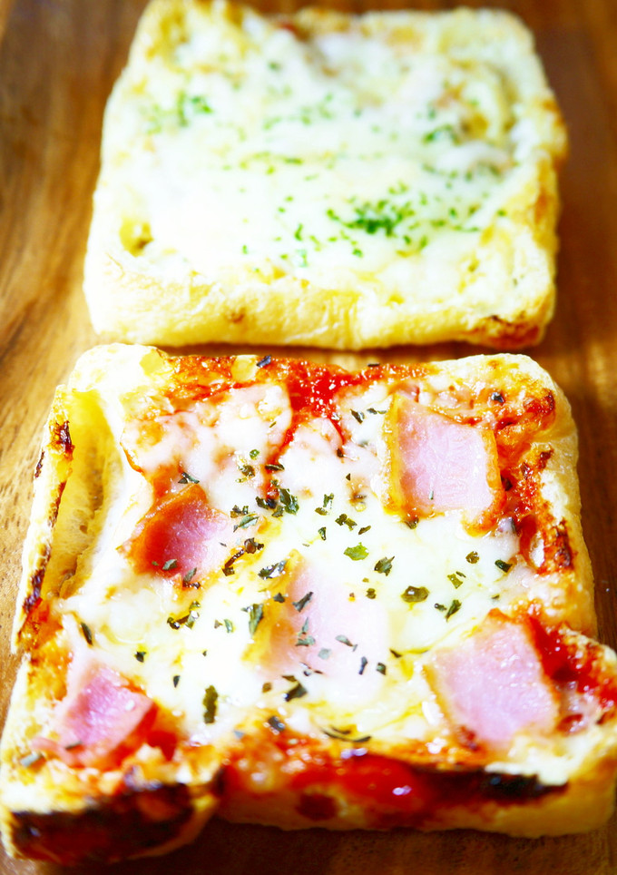 あと一品やおつまみにいかが♪油揚げピザ-レシピのメイン写真