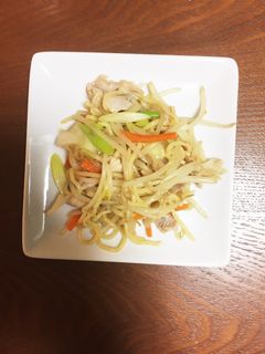焼きそば麺で小松塩焼きそば-レシピのメイン写真