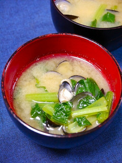 ヘルシー!しじみと小松菜のお味噌汁-レシピのメイン写真