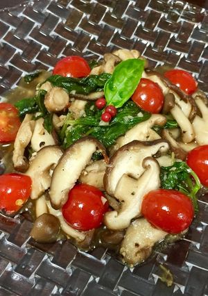 しいたけとしめじのバルサミコソテー-レシピのメイン写真