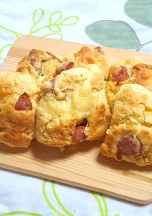ウィンナーとチーズのスコーン-レシピのメイン写真