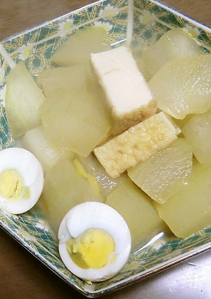 冬瓜+厚揚げの、さっと煮にゆず皮を-レシピのメイン写真