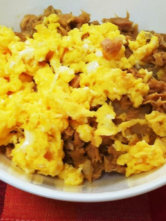 朝ごはんにも★味噌ツナそぼろ丼♡-レシピのメイン写真