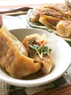 やみつき注意♬トマトマスタード餃子-レシピのメイン写真