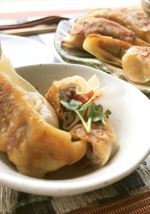やみつき注意♬トマトマスタード餃子-レシピのメイン写真