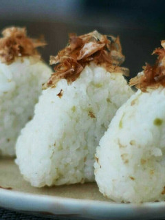 わさびと鰹節のおにぎり-レシピのメイン写真