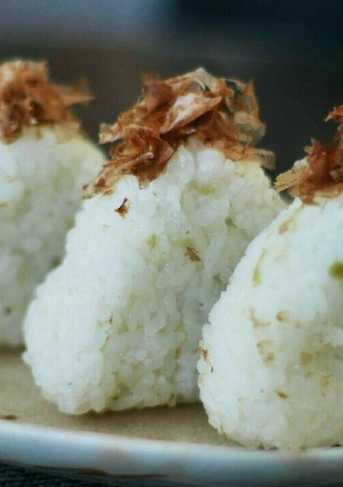 わさびと鰹節のおにぎり-レシピのメイン写真