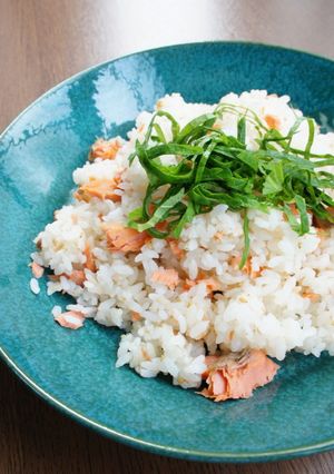鮭と胡麻の混ぜご飯-レシピのメイン写真
