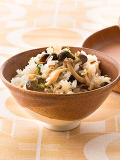 うどんスープできのこのだし旨炊き込みご飯-レシピのメイン写真