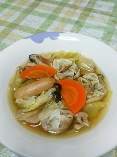 冷凍しゅうまいで!野菜たっぷりスープ☆-レシピのメイン写真