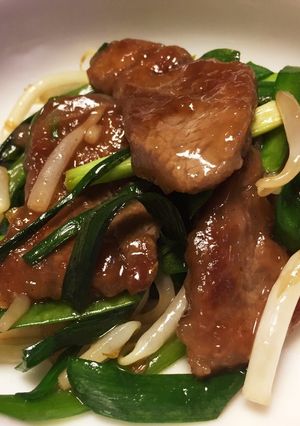 牛肉とニラのオイスターソース炒め-レシピのメイン写真