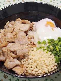 塩豚温玉ぶっかけうどん-レシピのメイン写真