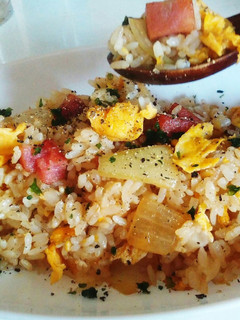 スパムとゴロゴロたまねぎのチャーハン-レシピのメイン写真
