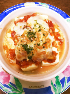 ホ−ルトマトとお豆腐のチ−ズやき♪-レシピのメイン写真