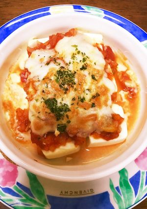 ホ−ルトマトとお豆腐のチ−ズやき♪-レシピのメイン写真