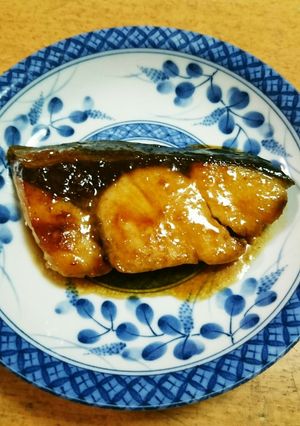 簡単で食欲がそそる、ぶりの照り焼き♪-レシピのメイン写真