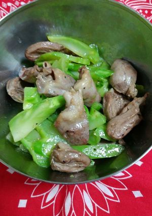 ☆鶏ハツとブロッコリーの茎の塩炒め☆-レシピのメイン写真