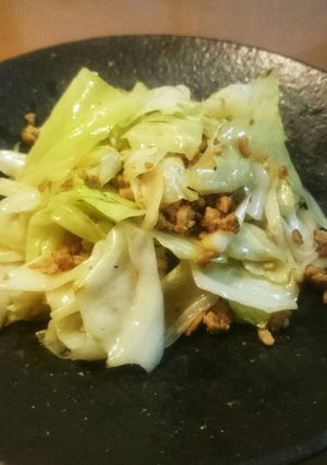 キャベツとひき肉のオイスターソース炒め-レシピのメイン写真